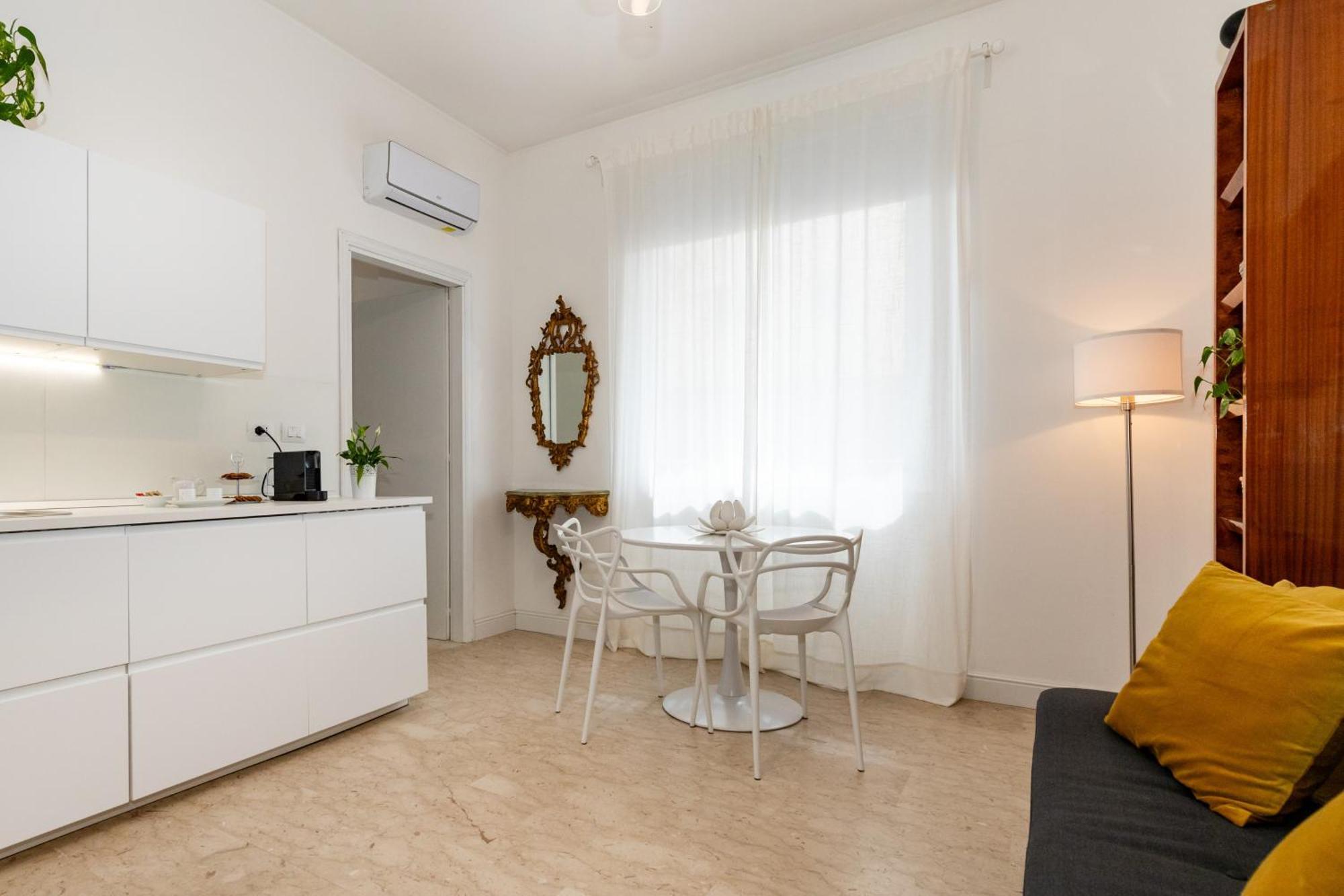 Finestre Sul Mare Apartment คาตาเนีย ภายนอก รูปภาพ